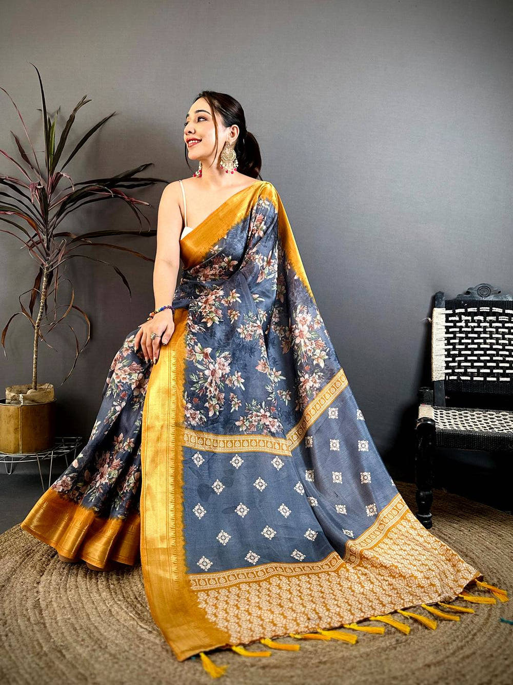 Artistic Floral Printed Soft Dola Saree