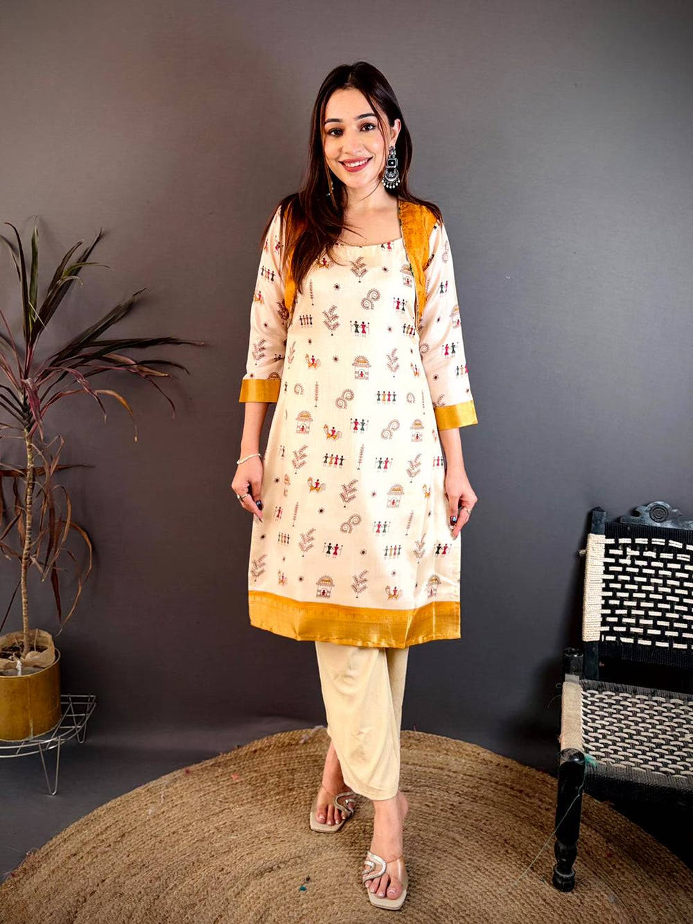 Soft Dola Silk Square Neck Kurti