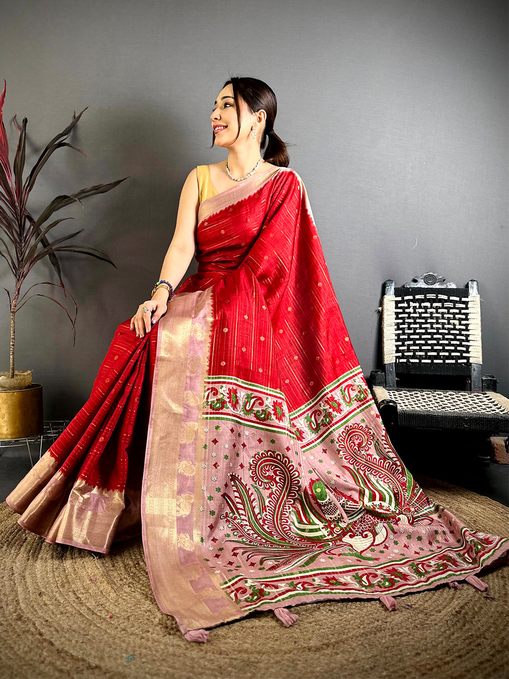 Red Kalamkari Pallu Gadwal Saree