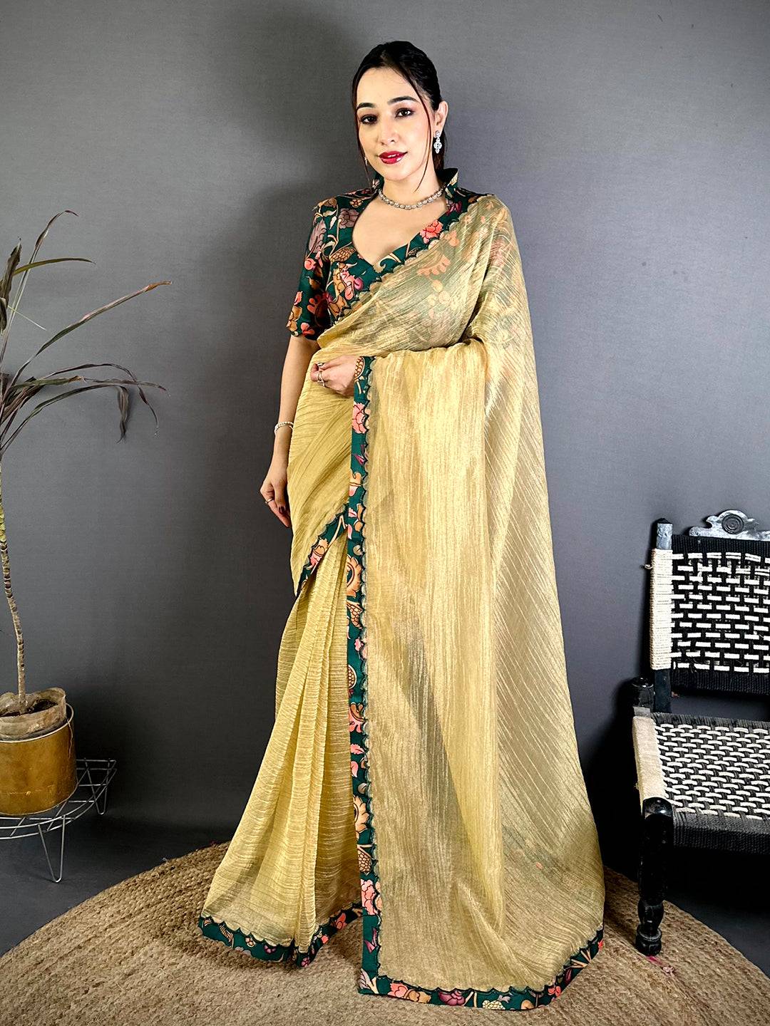 Opulent Contrast Printed Blouse Silk Saree
