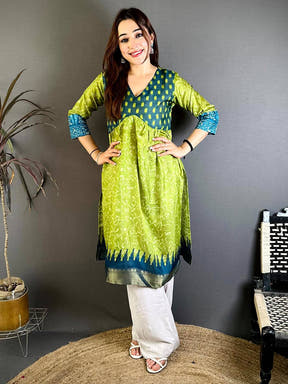 Celebrity Soft Dola Silk V Neck Kurti