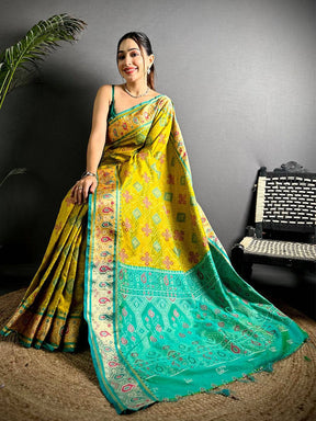 Green Soft Silk Saree With Patola Weaving

