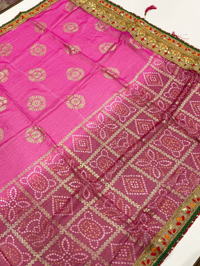 Glamorous Chiffon Foil Bandhani Saree