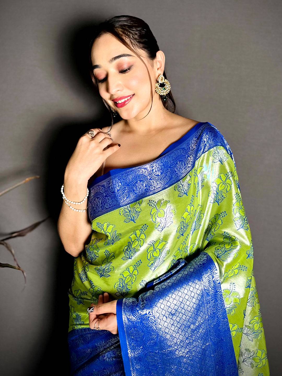 Opulent Zari One Gram Tissue Kanchi Saree