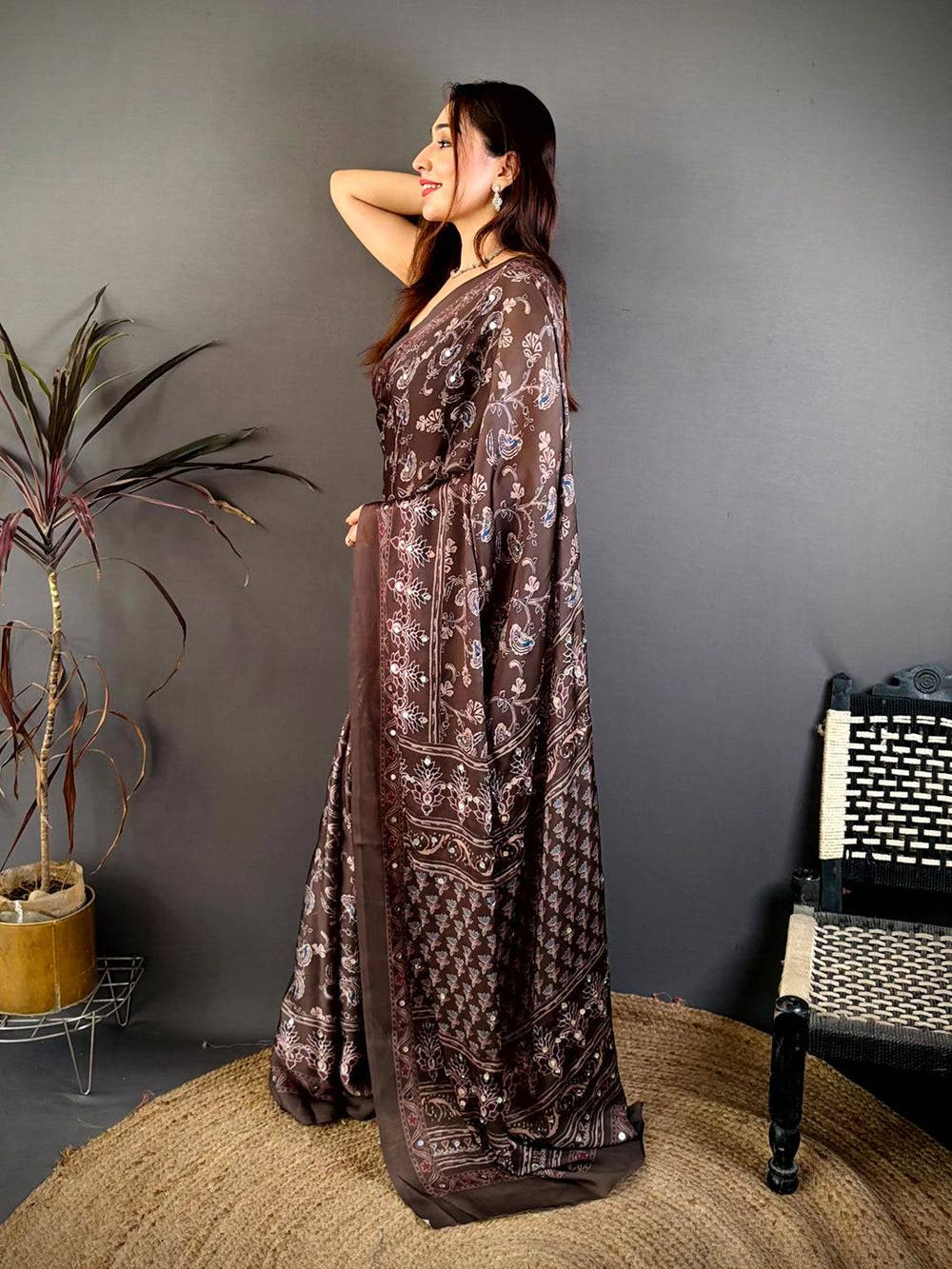 Artisan Soft Georgette Mirror Work Saree