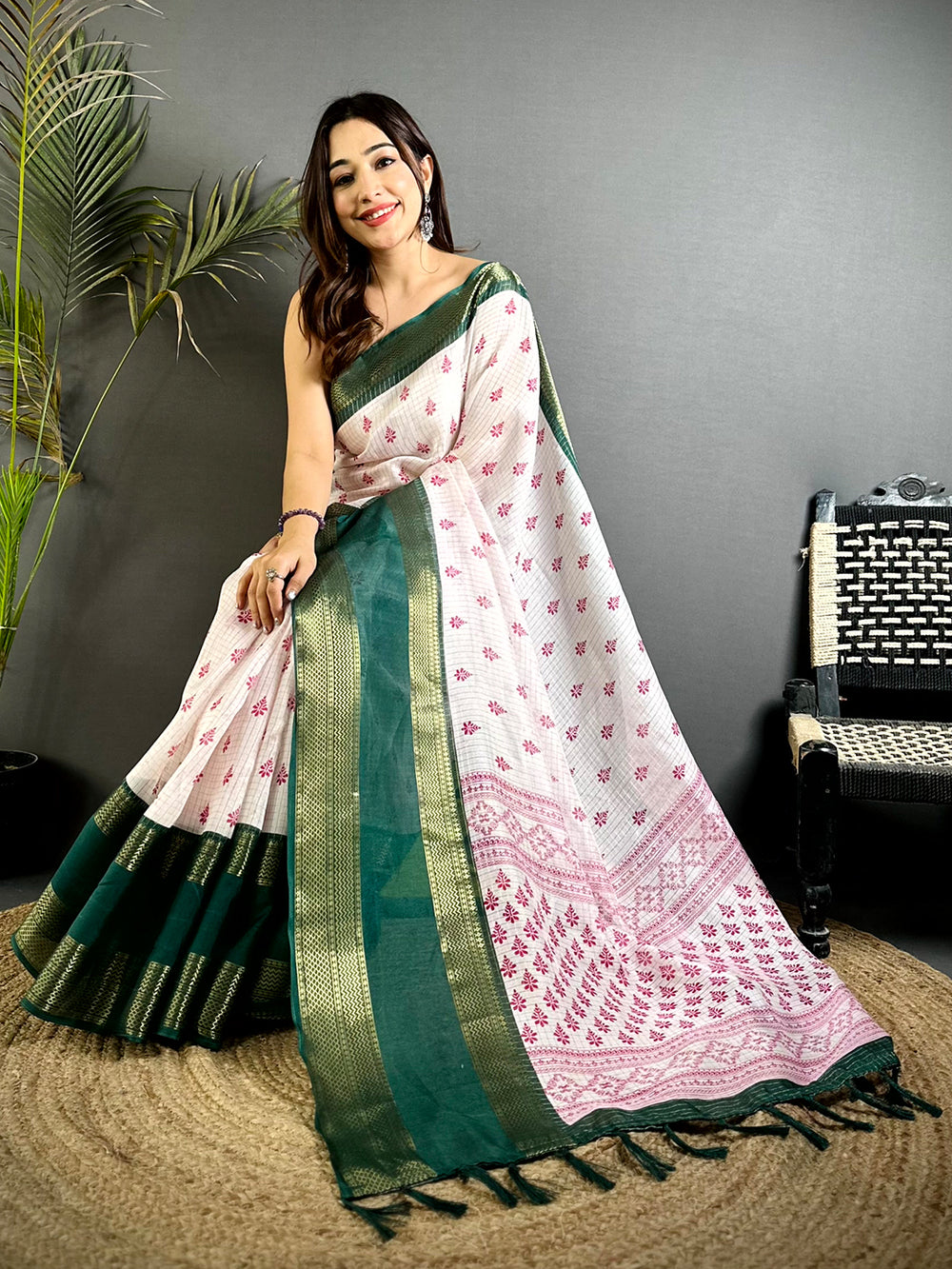 Green Marshmallow Ikkat Butti Saree