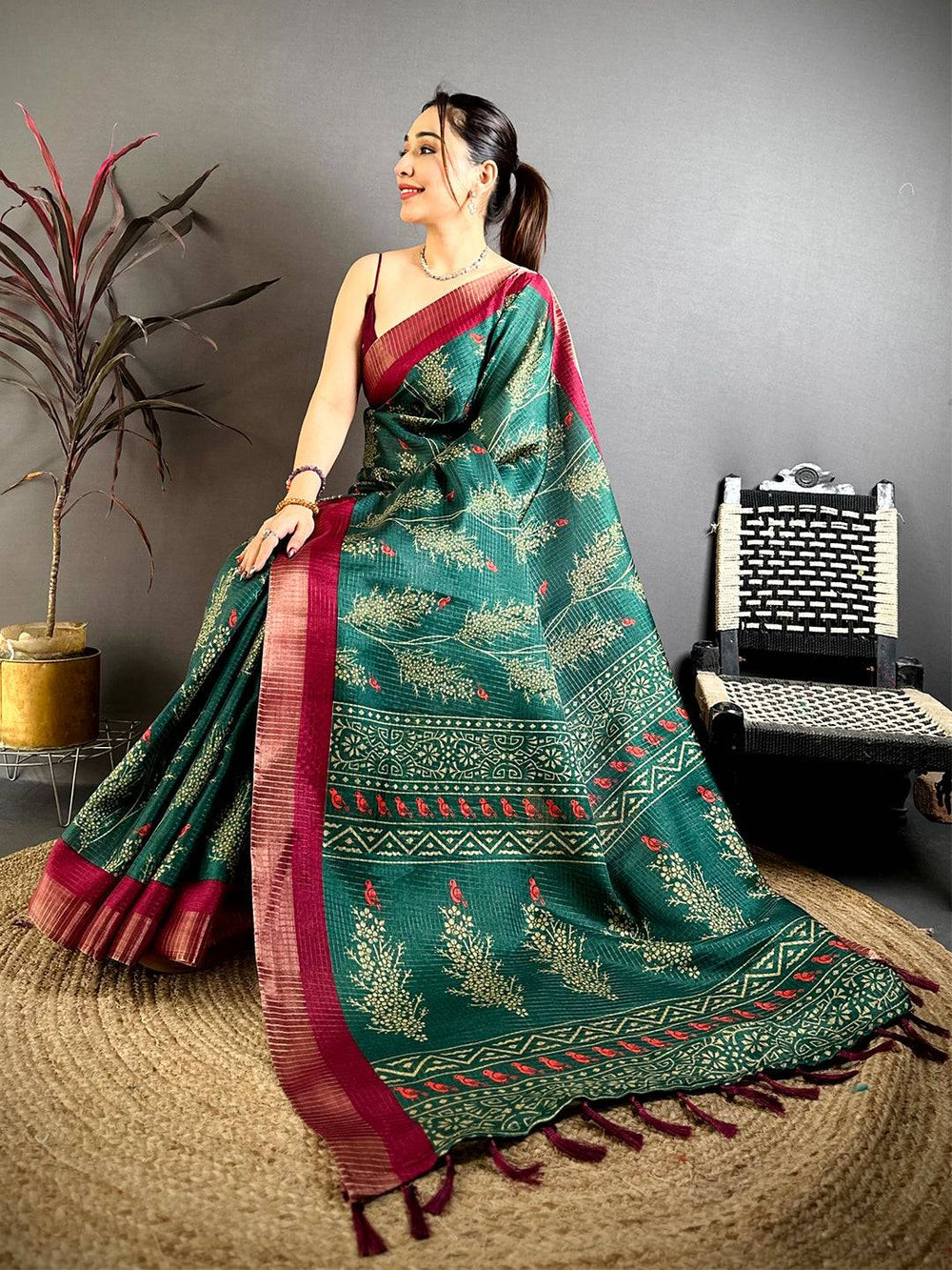 Green Tussar Zari Chex Bird Motif Saree