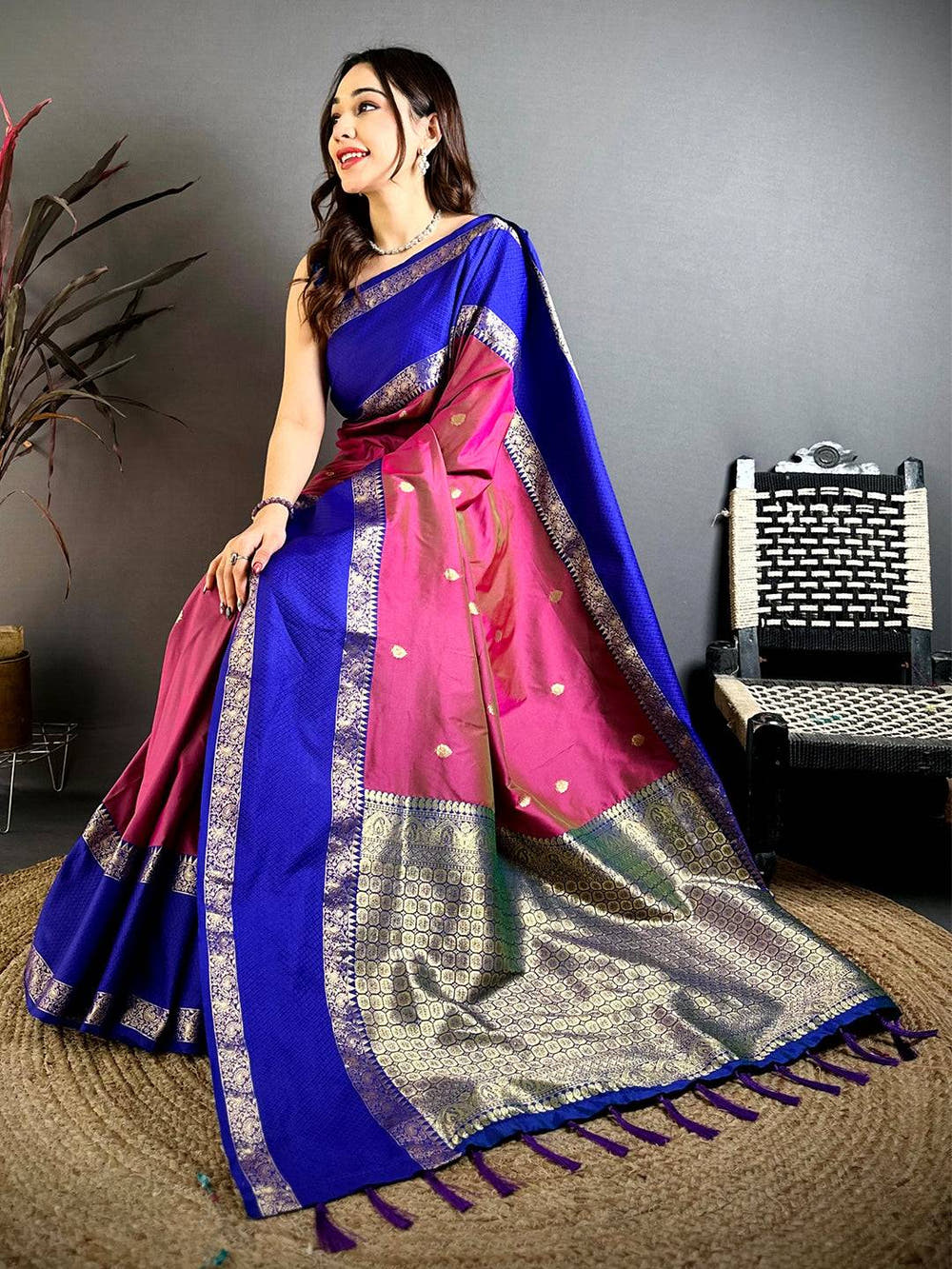 Wine Dual Tone Gadwal Saree