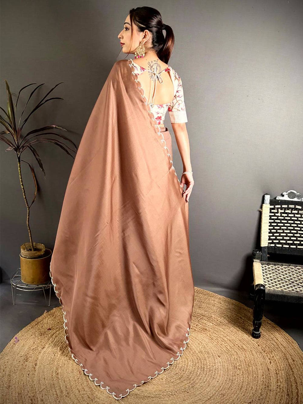Elegant Sami Silk Resham Cutwork Saree