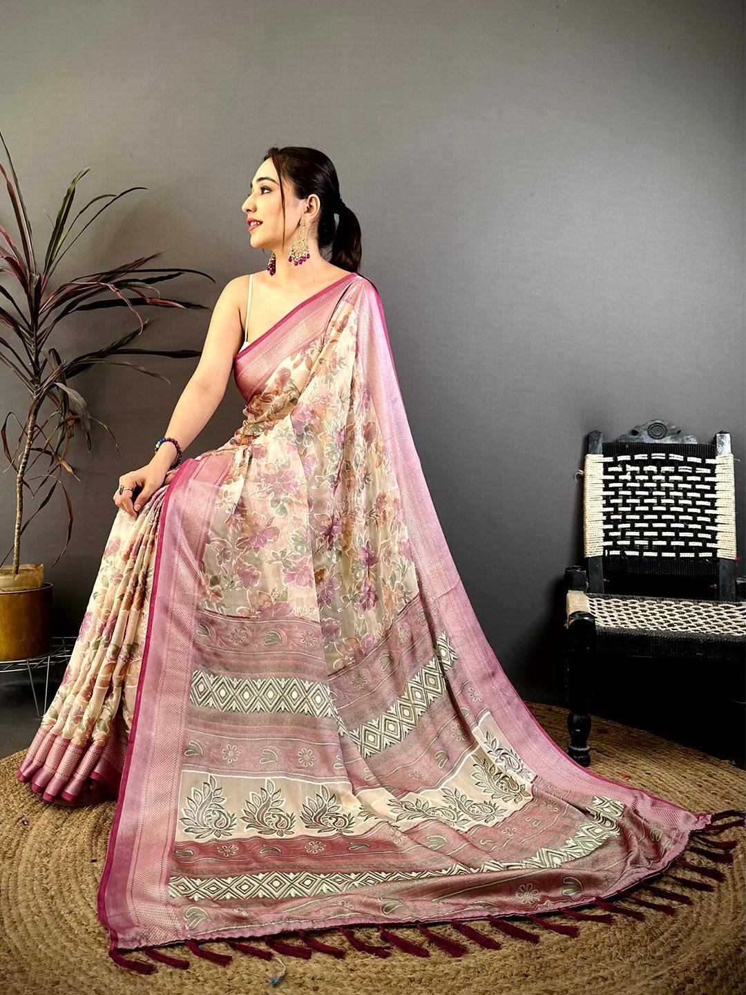Opulent Brasso Floral Weaving Saree