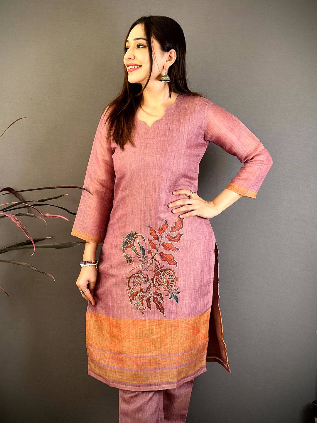 Stylish Floral Jari Work Cotton Kurti