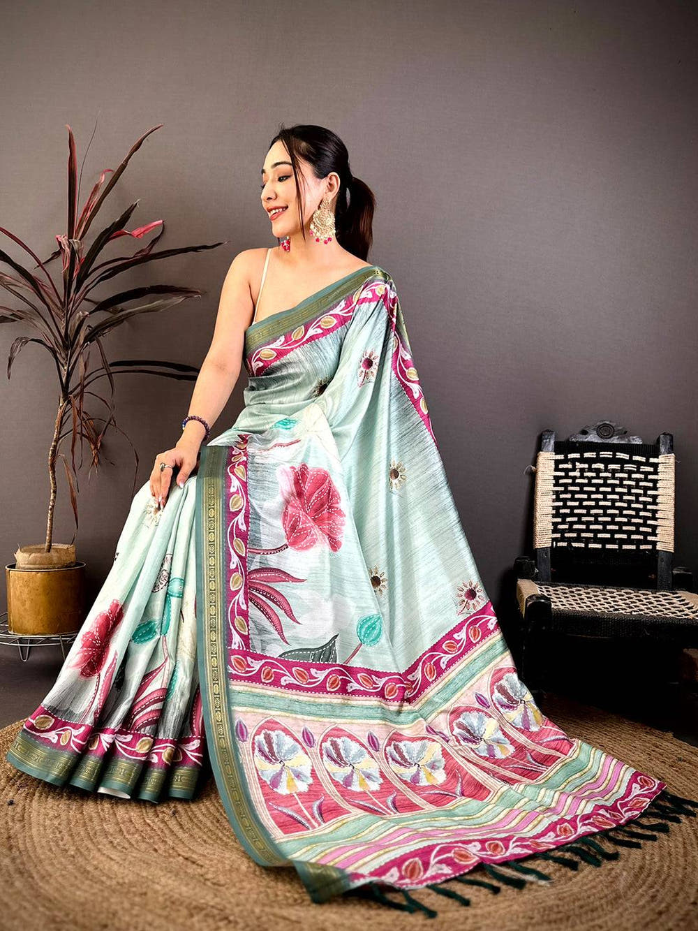 Opulent Rudraksh Zari Border Floral Saree