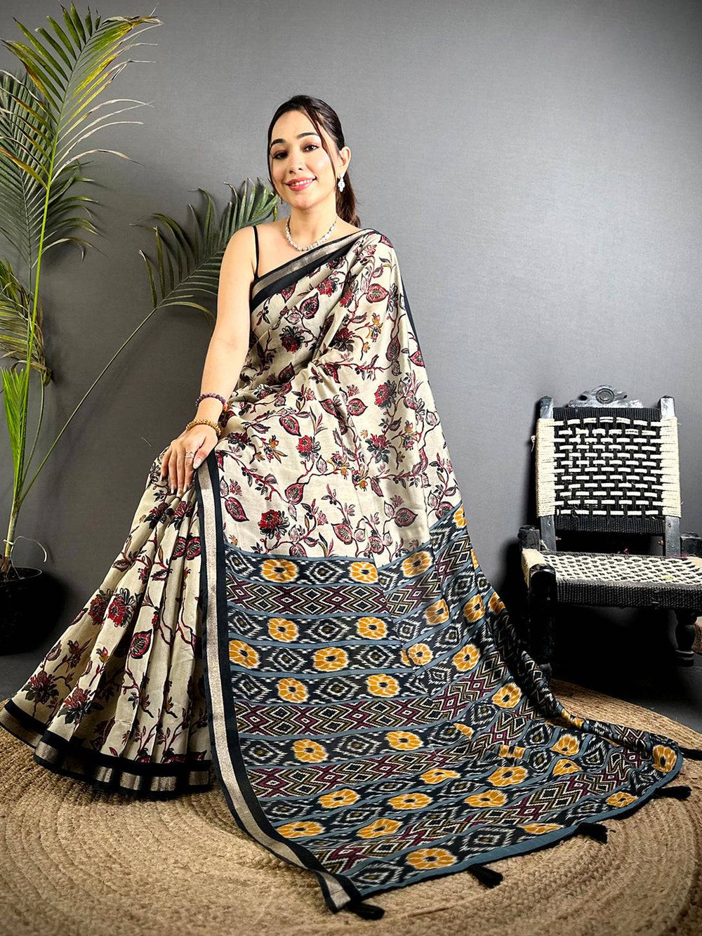 Black Floral Phulkari Mul Cotton Saree