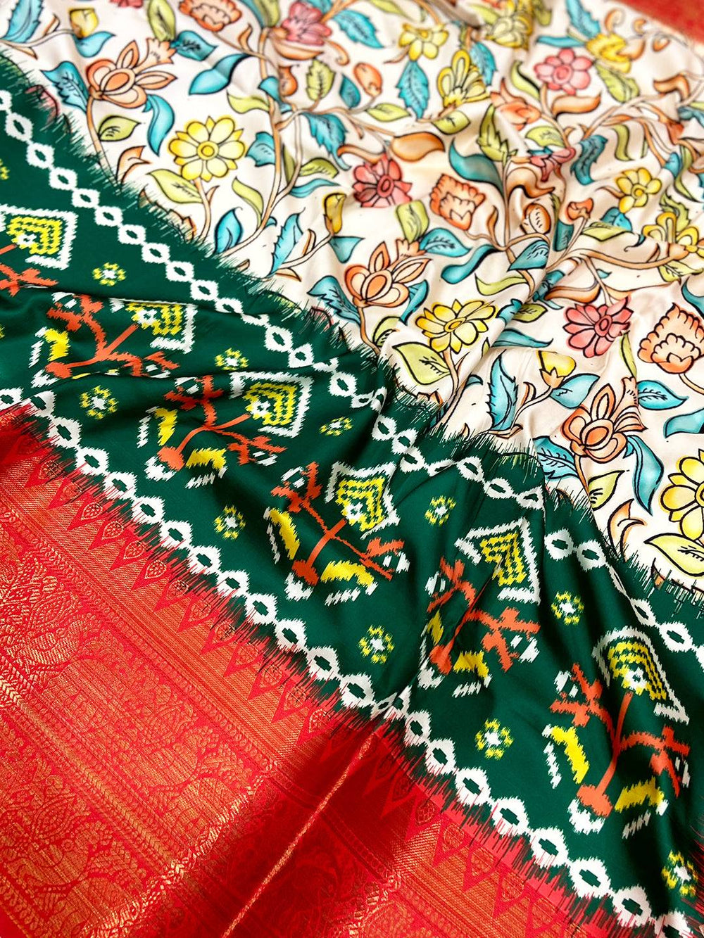 Light Cream Floral Banarasi Silk Saree