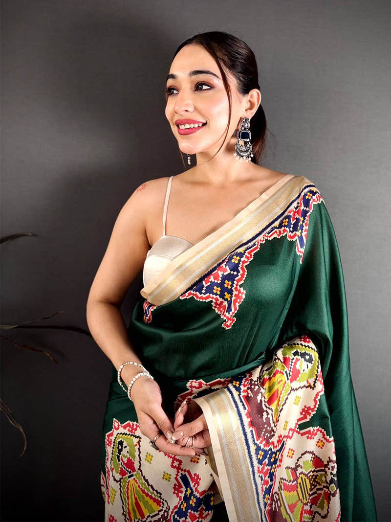 Deep Green Patola Panel Kanchi Saree