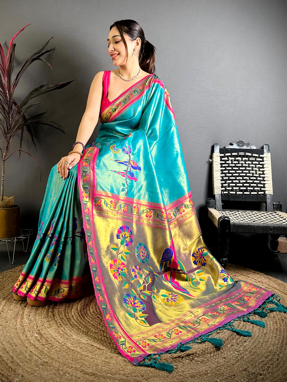 Artistic Minakari Paithani Tissue Saree