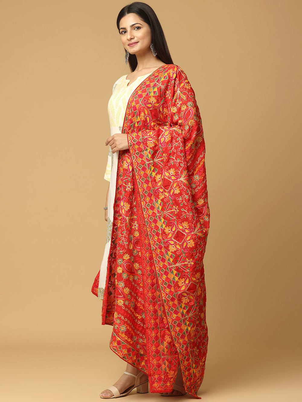 Side view of red pashmina dupatta with detailed threadwork