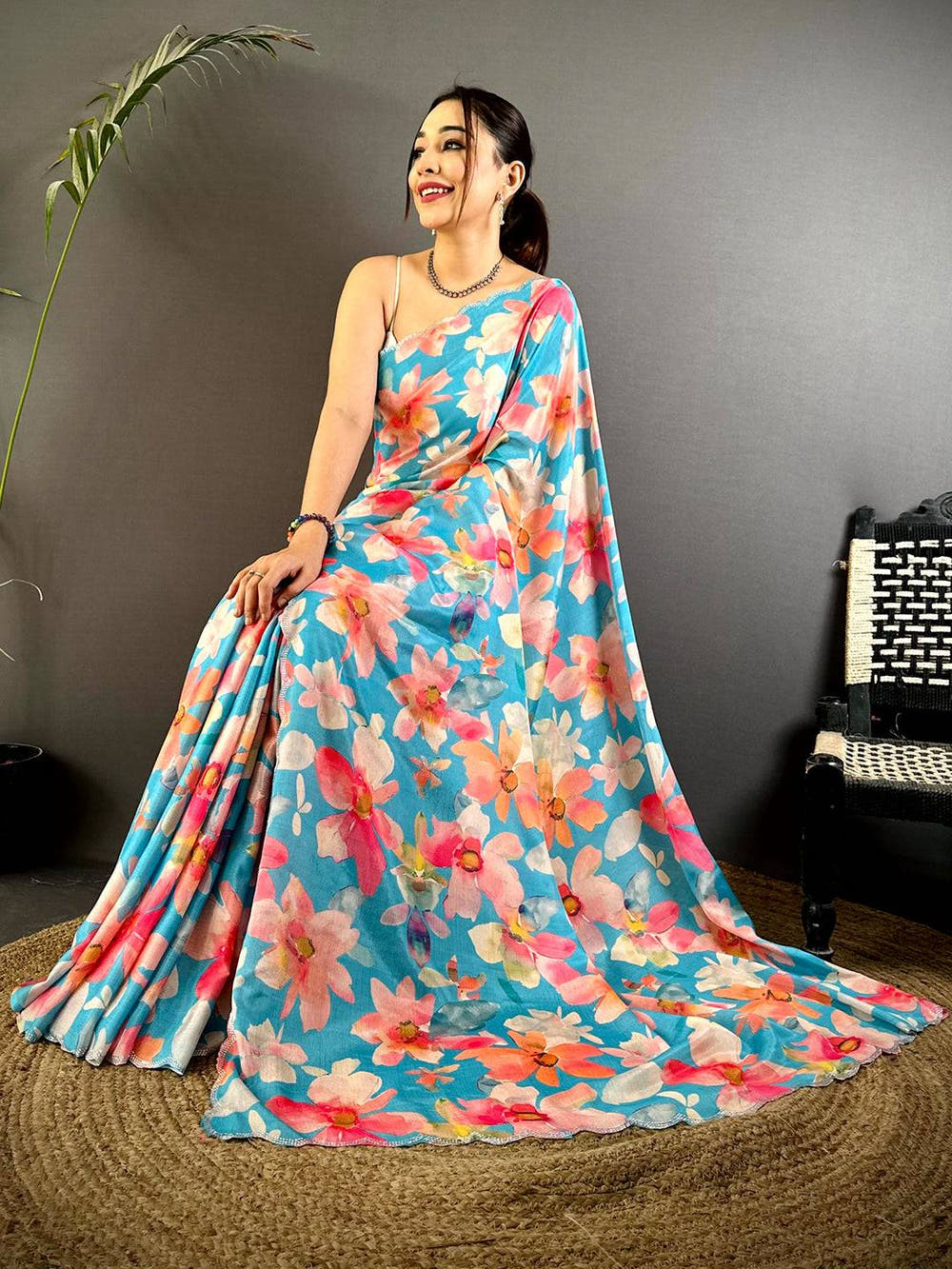 
Elegant Swarovski Chinnon Floral Saree