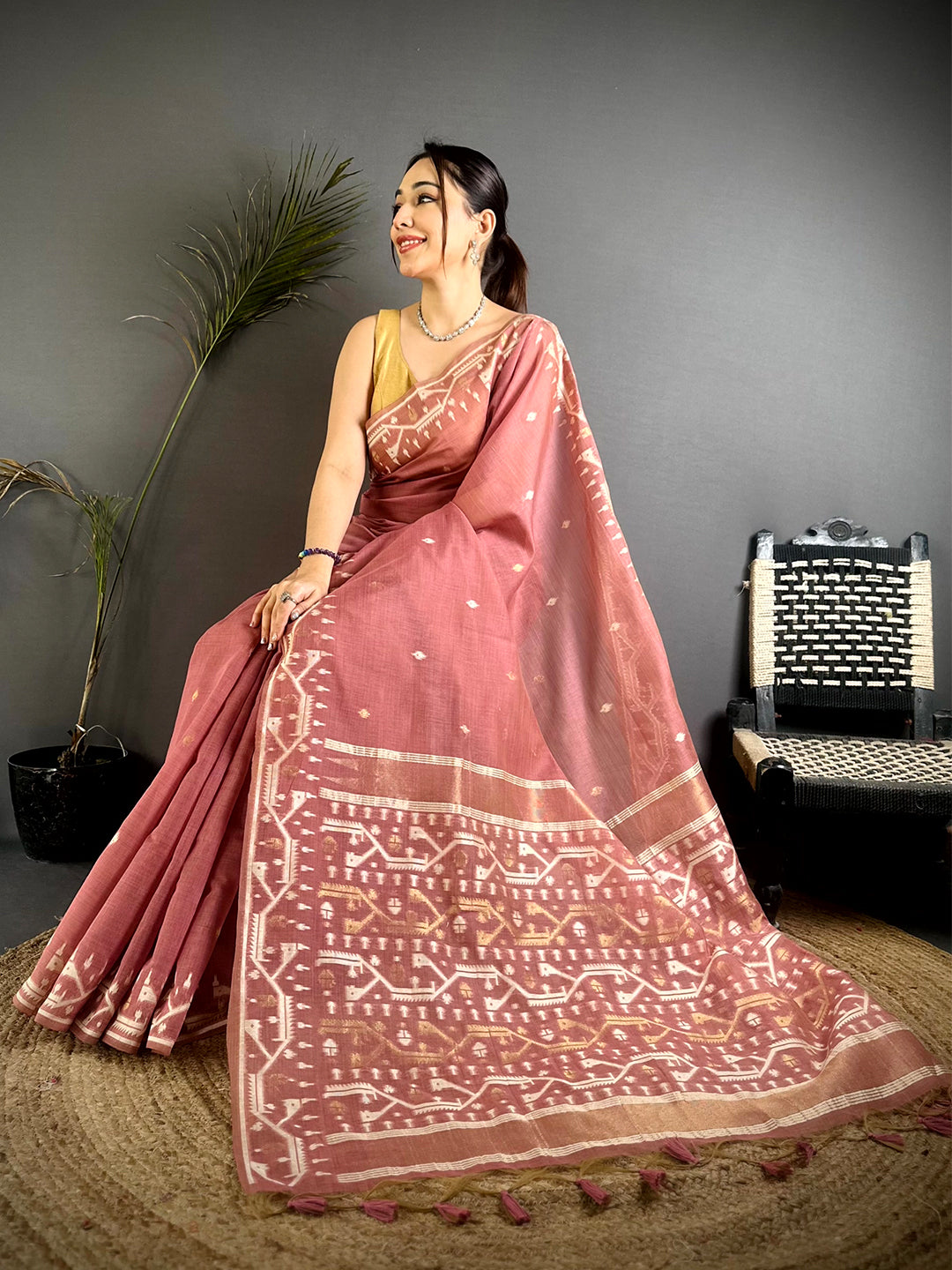 Royal Lakhani Linen Saree
