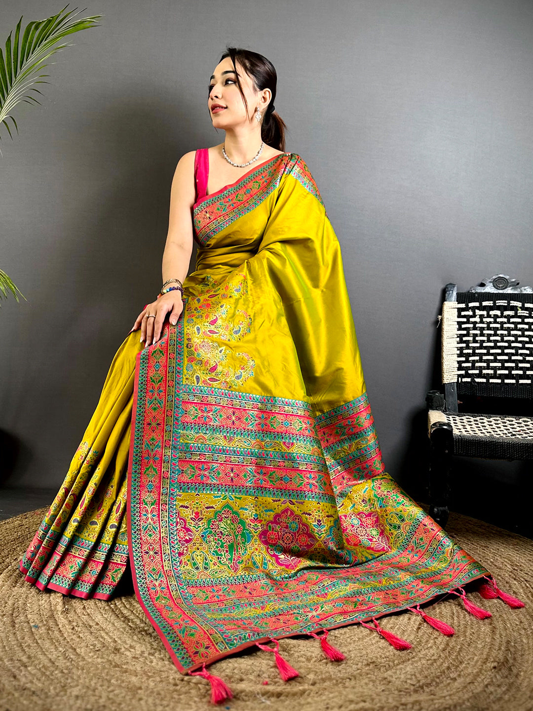 Green Kashmiri Pashmina Semi Silk Saree