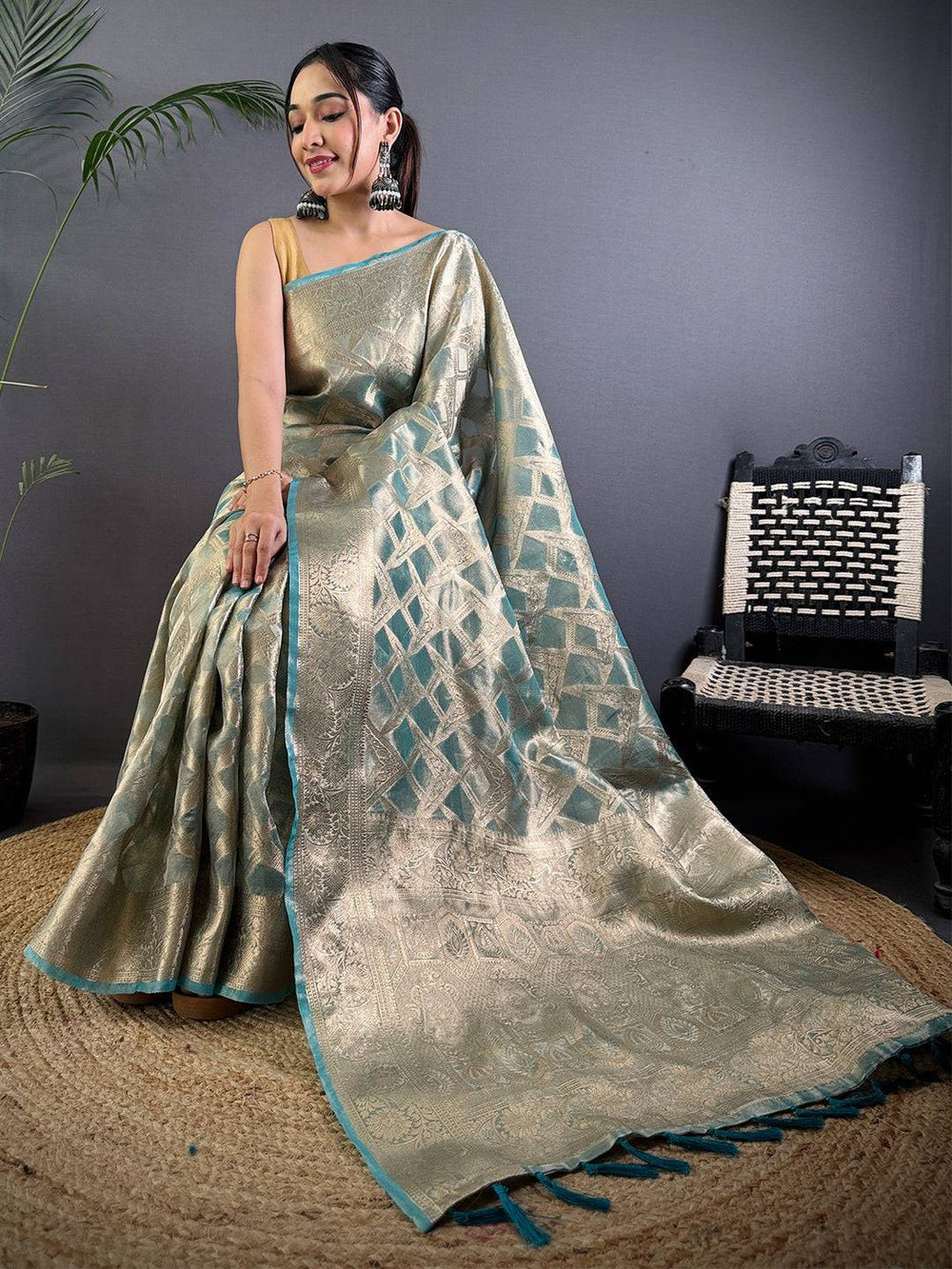 Blue Tissue Jarokha Zari Weaving Saree