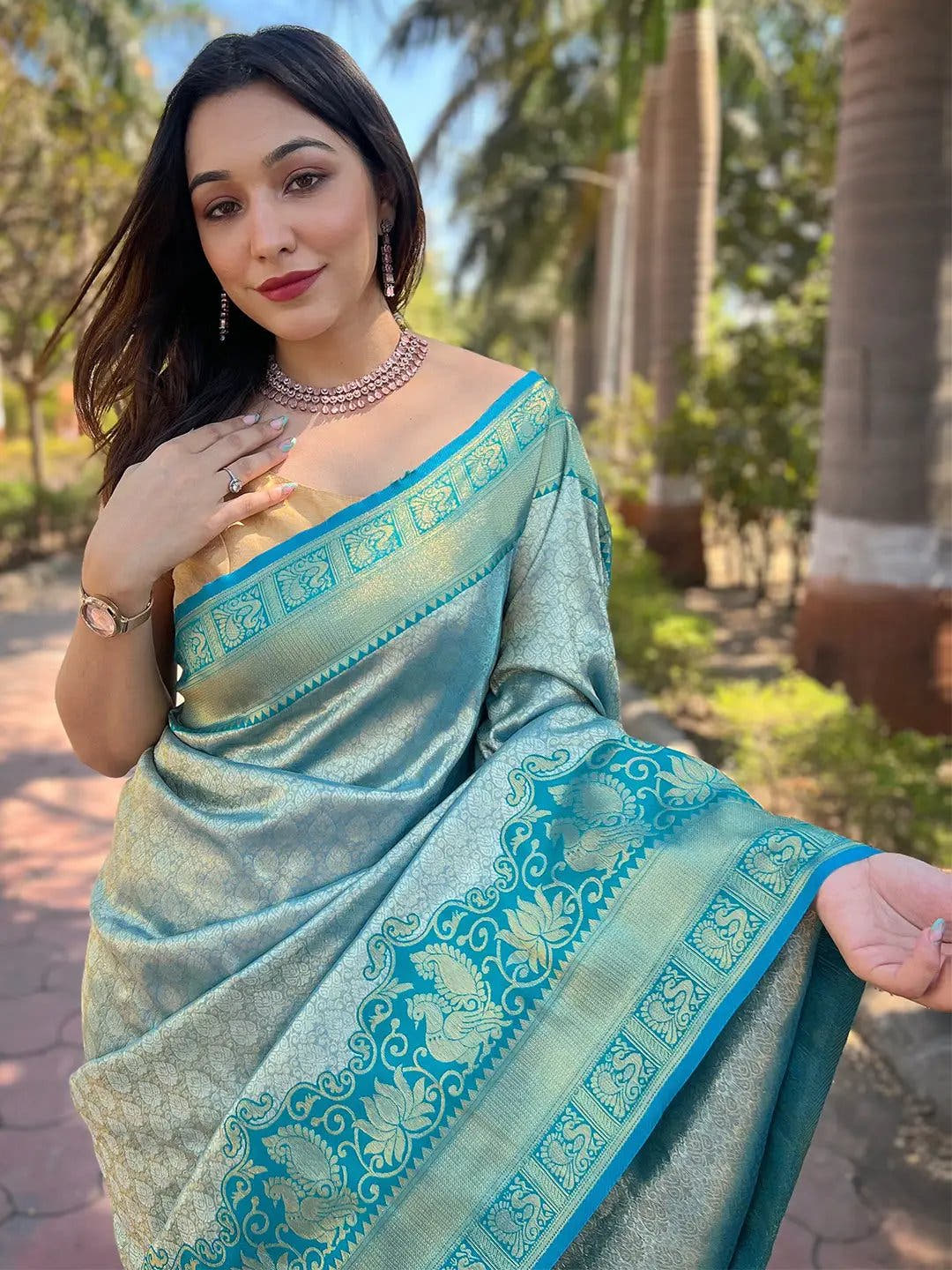 Traditional One Gram Gold Tissue Kanjivaram Soft Silk Saree