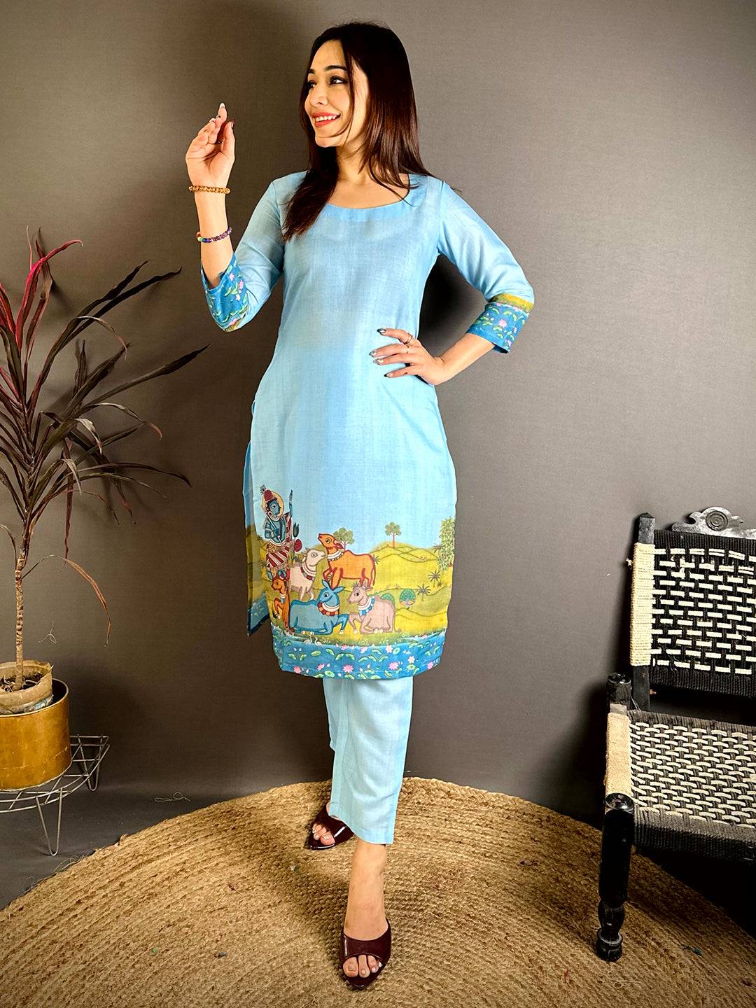 Opulent Kalamkari Round Neck Kurti


