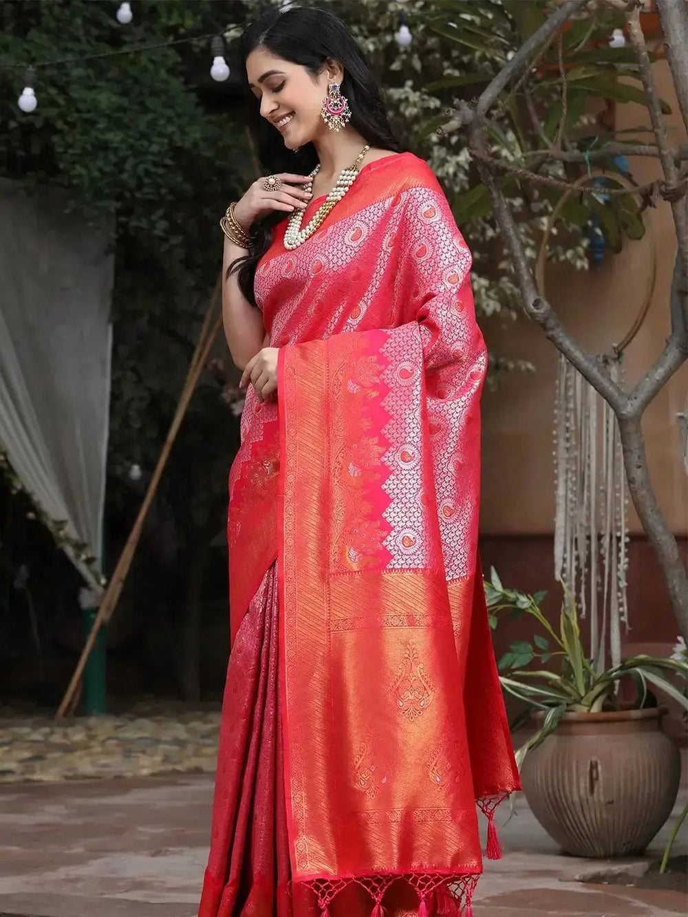 Kanjivaram Silk Saree With Zari Work 