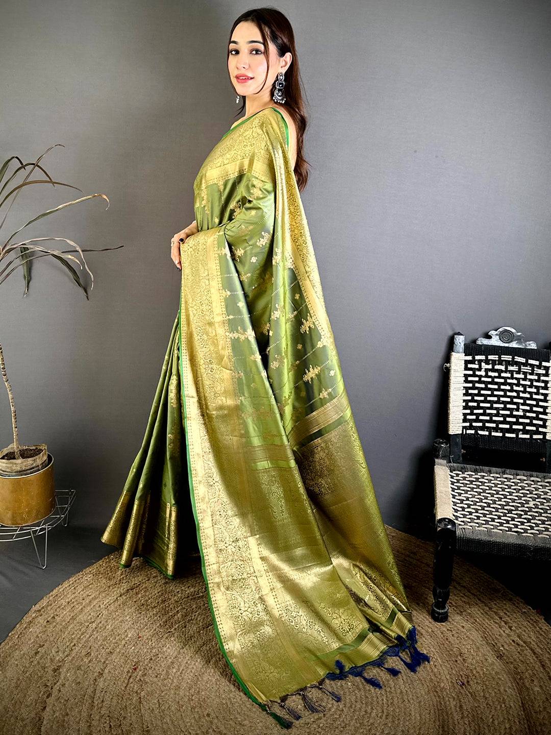 Radiant Banarasi Katan Big Zari Border Saree