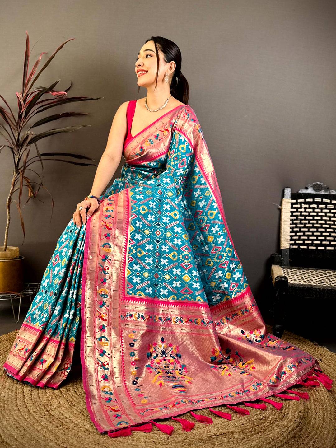Turquoise Patola Silk Zari Weaving Saree