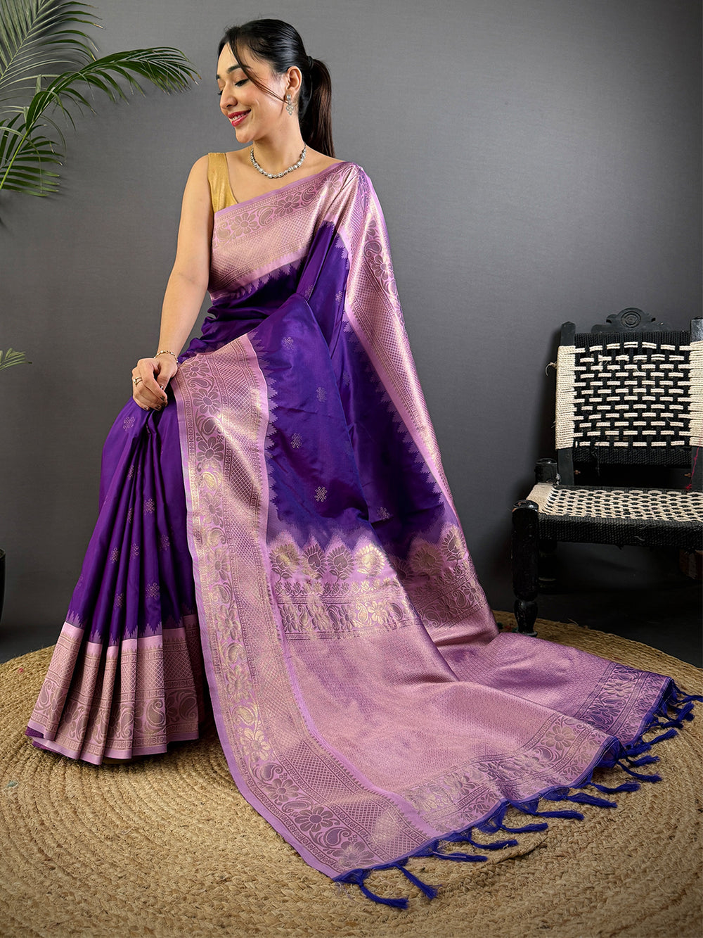 Purple Kolam Butti Gadwal Pattu Saree