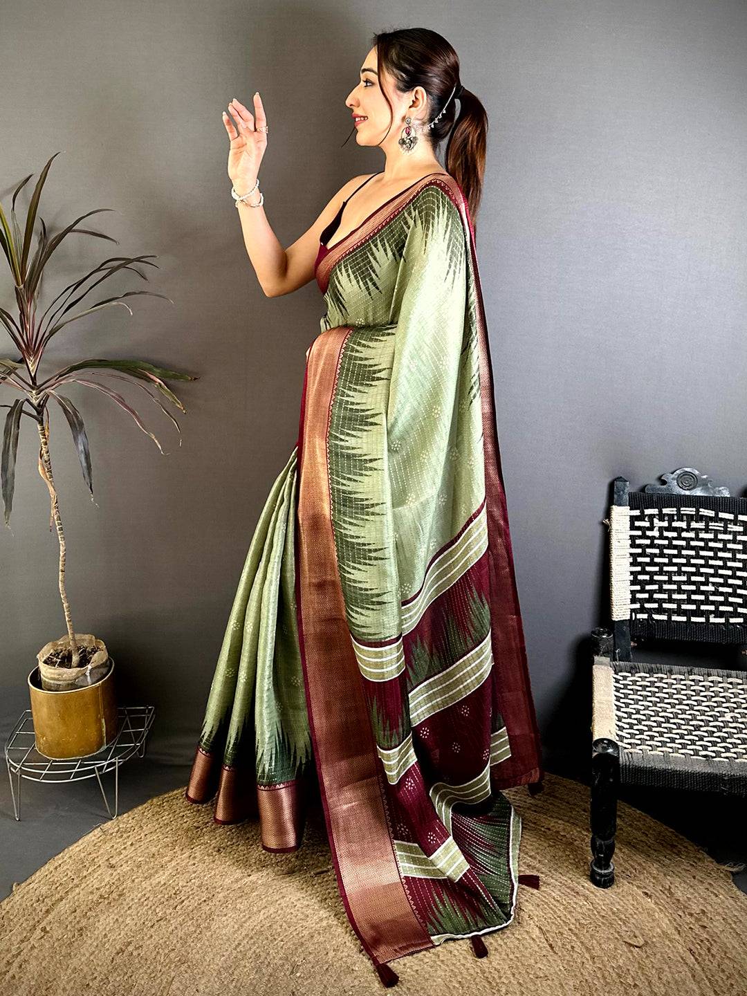 Classic Soft Dola Self Zari Katha Weaving Saree