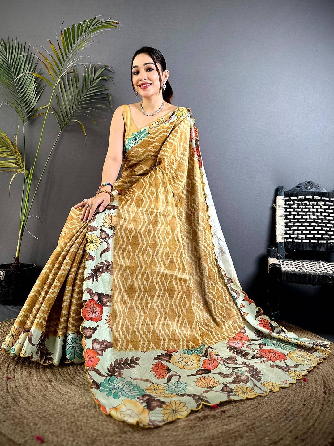 Artistic Pen Kalamkari Shibori Cutwork Saree

