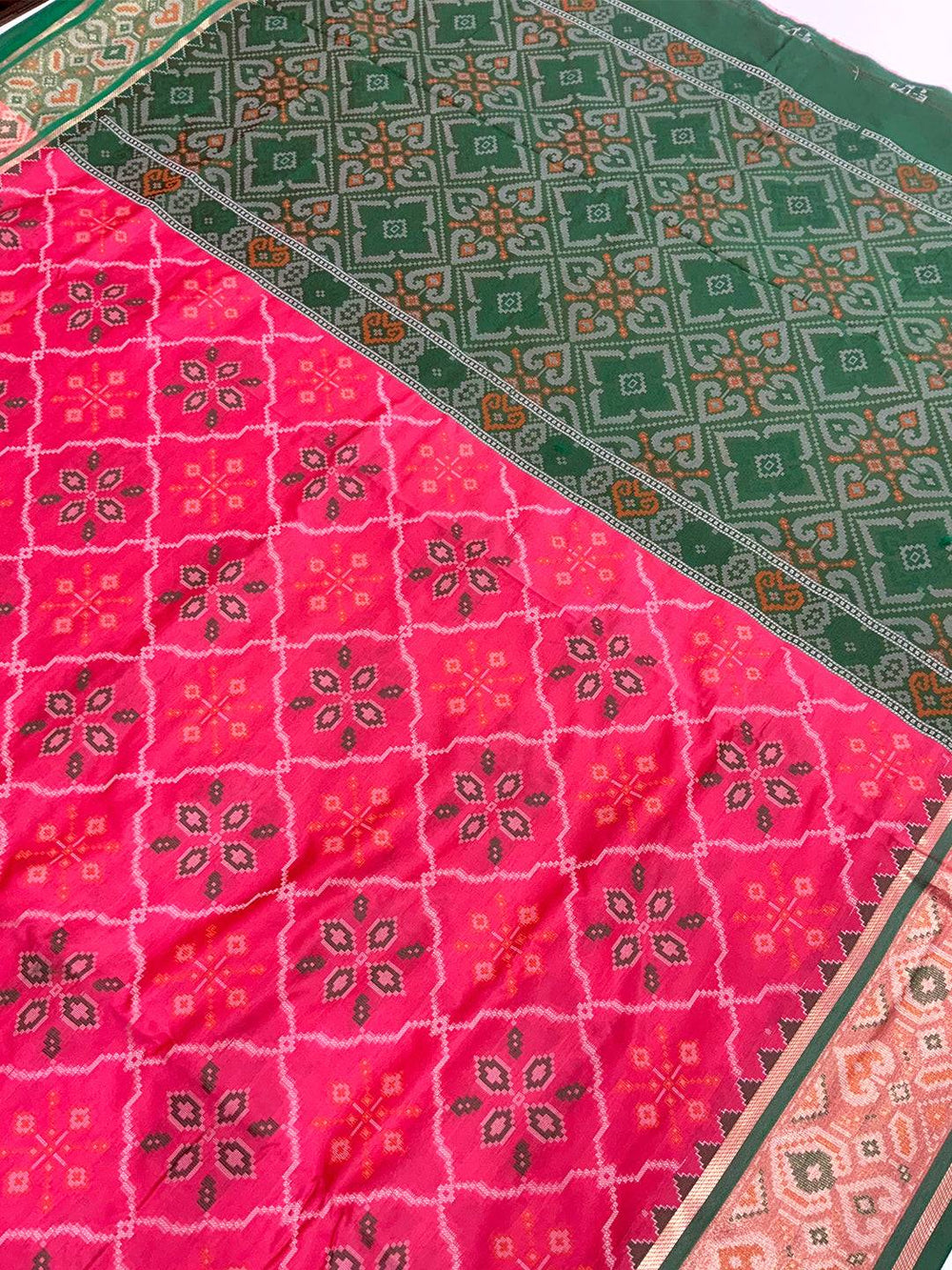 Artistic Pochampally Patola Silk Saree