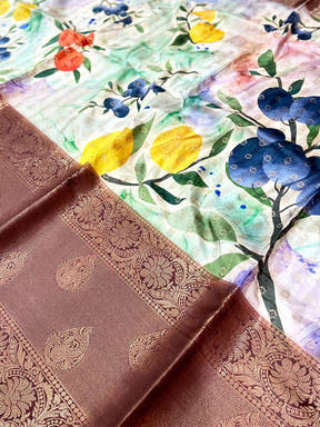 Graceful Floral Fantasy Banarasi Silk Saree