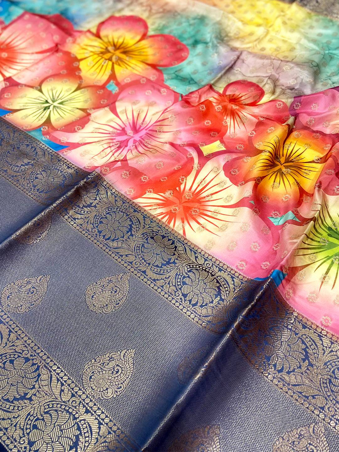 Elegant Floral Fantasy Banarasi Silk Saree