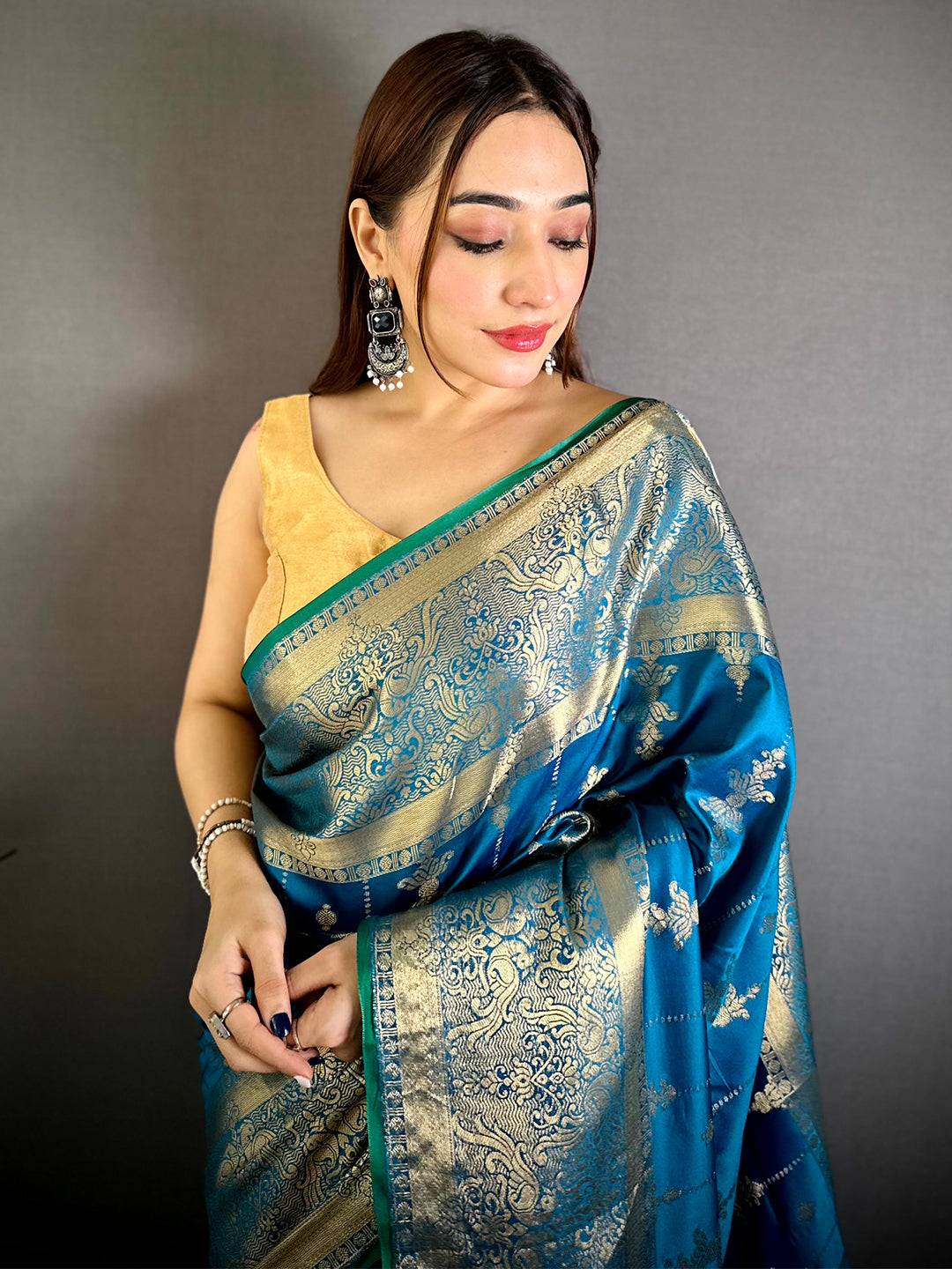 Regal Banarasi Katan Big Zari Border Saree
