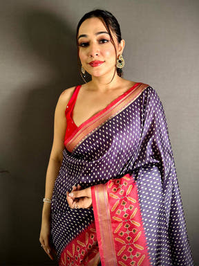 Stylish Ikkat Gaji Lakda Patta Silk Saree