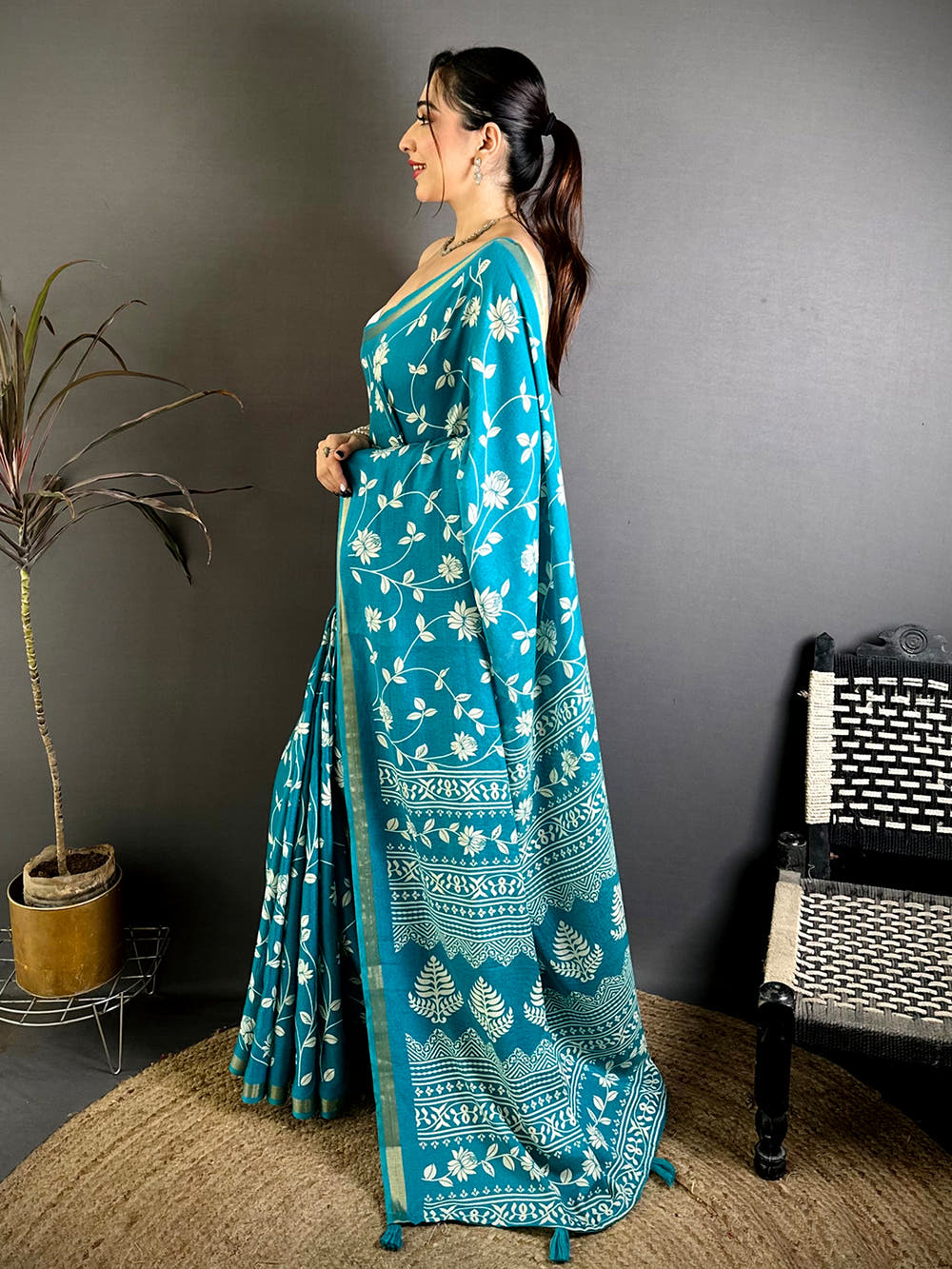 Teal Leaf Printed Mul Cotton Saree