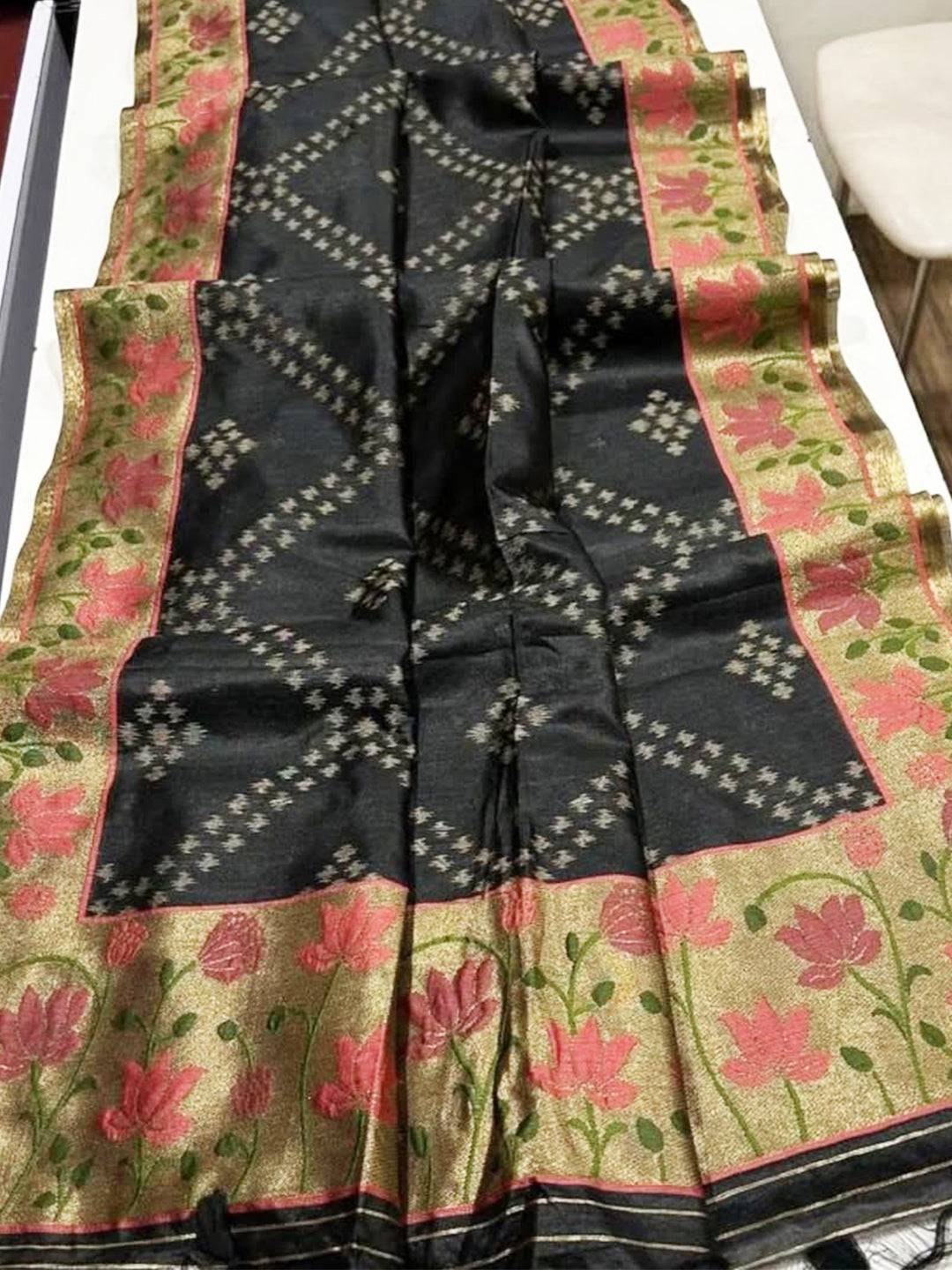 Pure Silk Feel Ikkat Handloom Saree