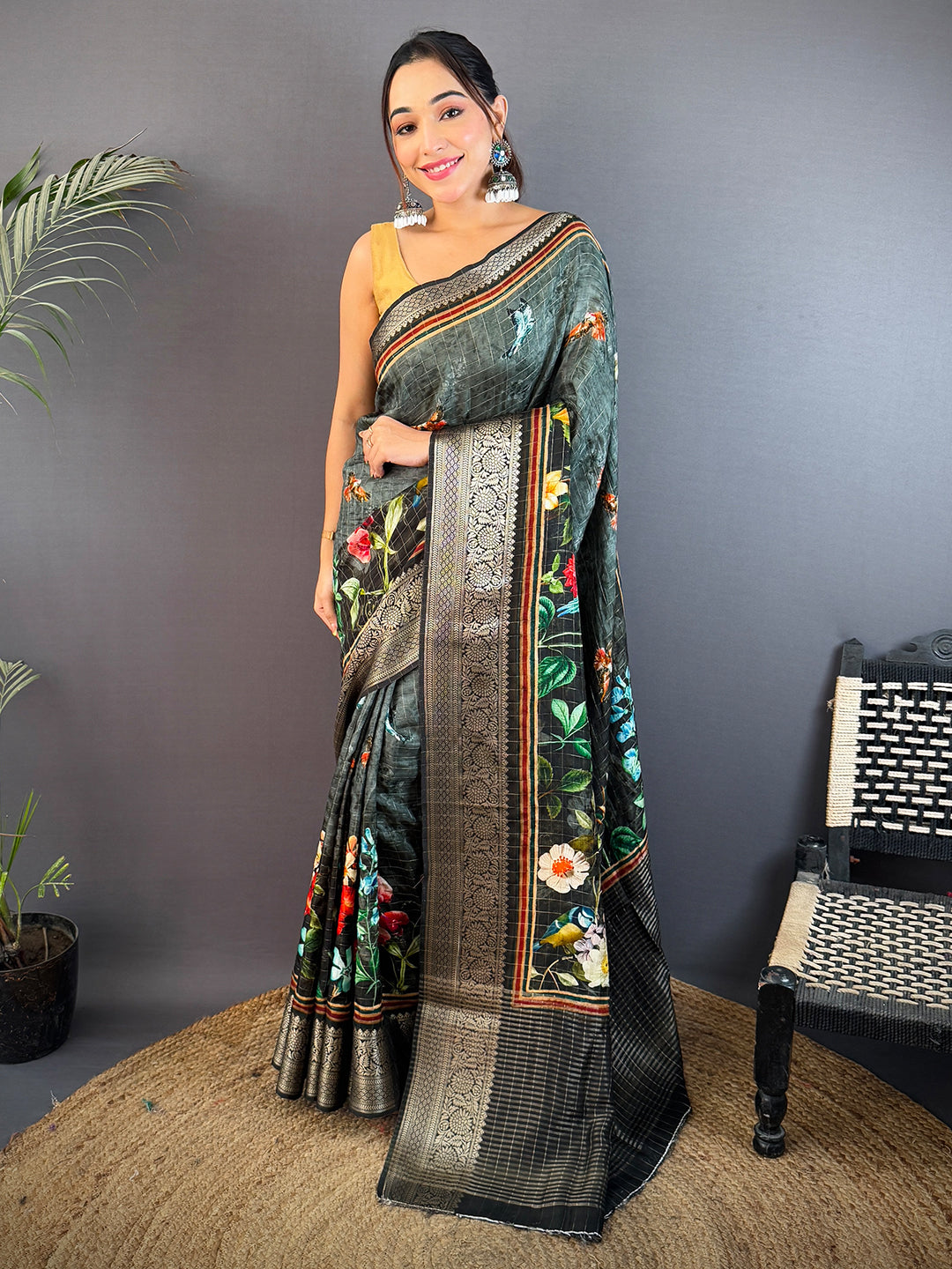 Bottle Green Pure Viscose Checked Saree