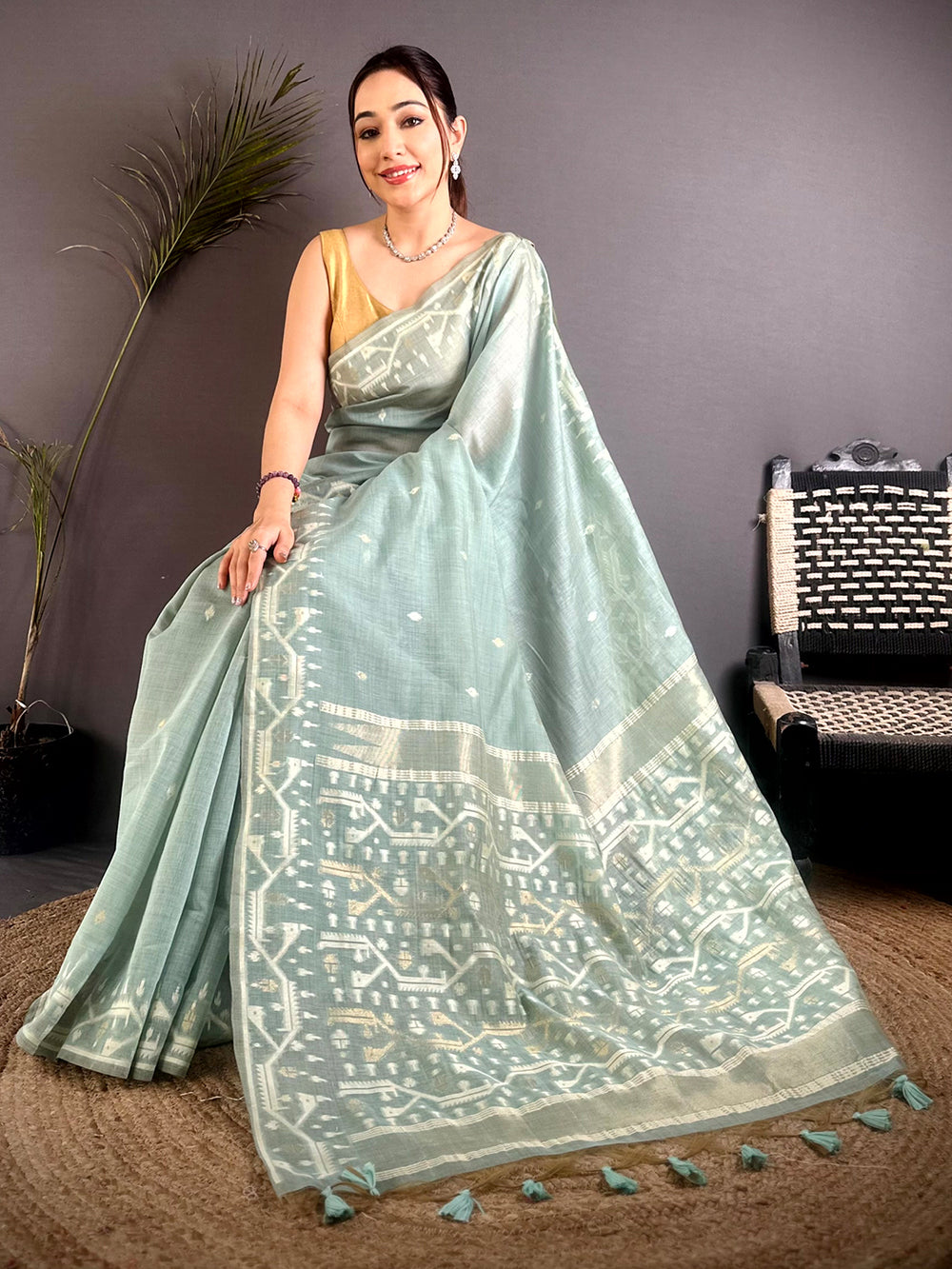 Regal Lakhani Linen Saree