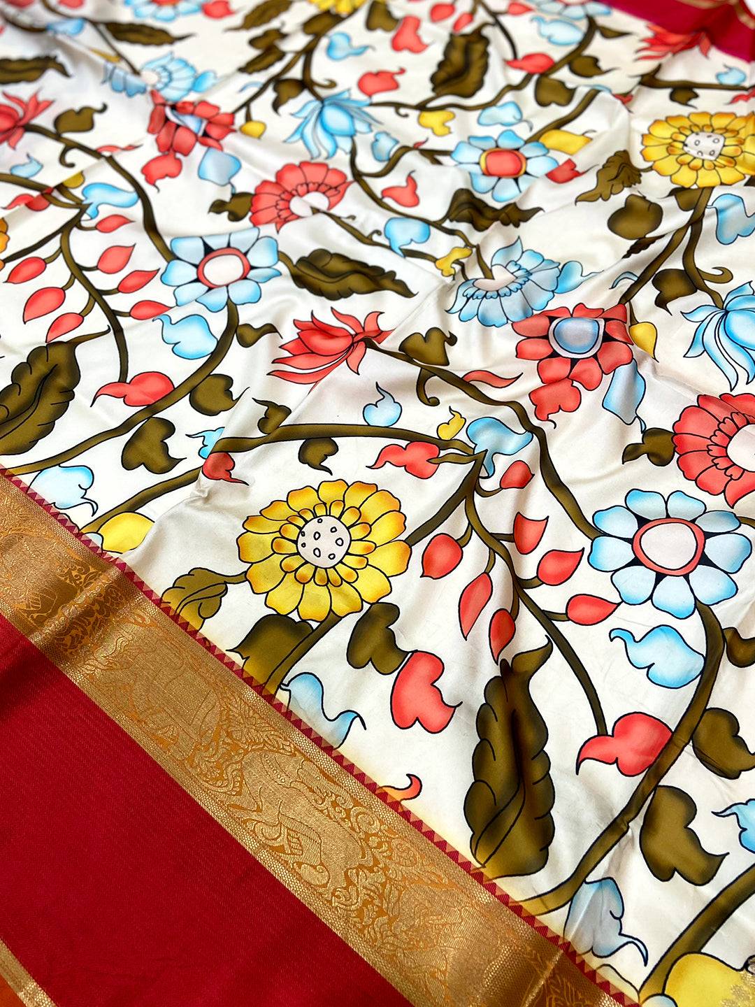 Charming Cream Banarasi Kalamkari Saree