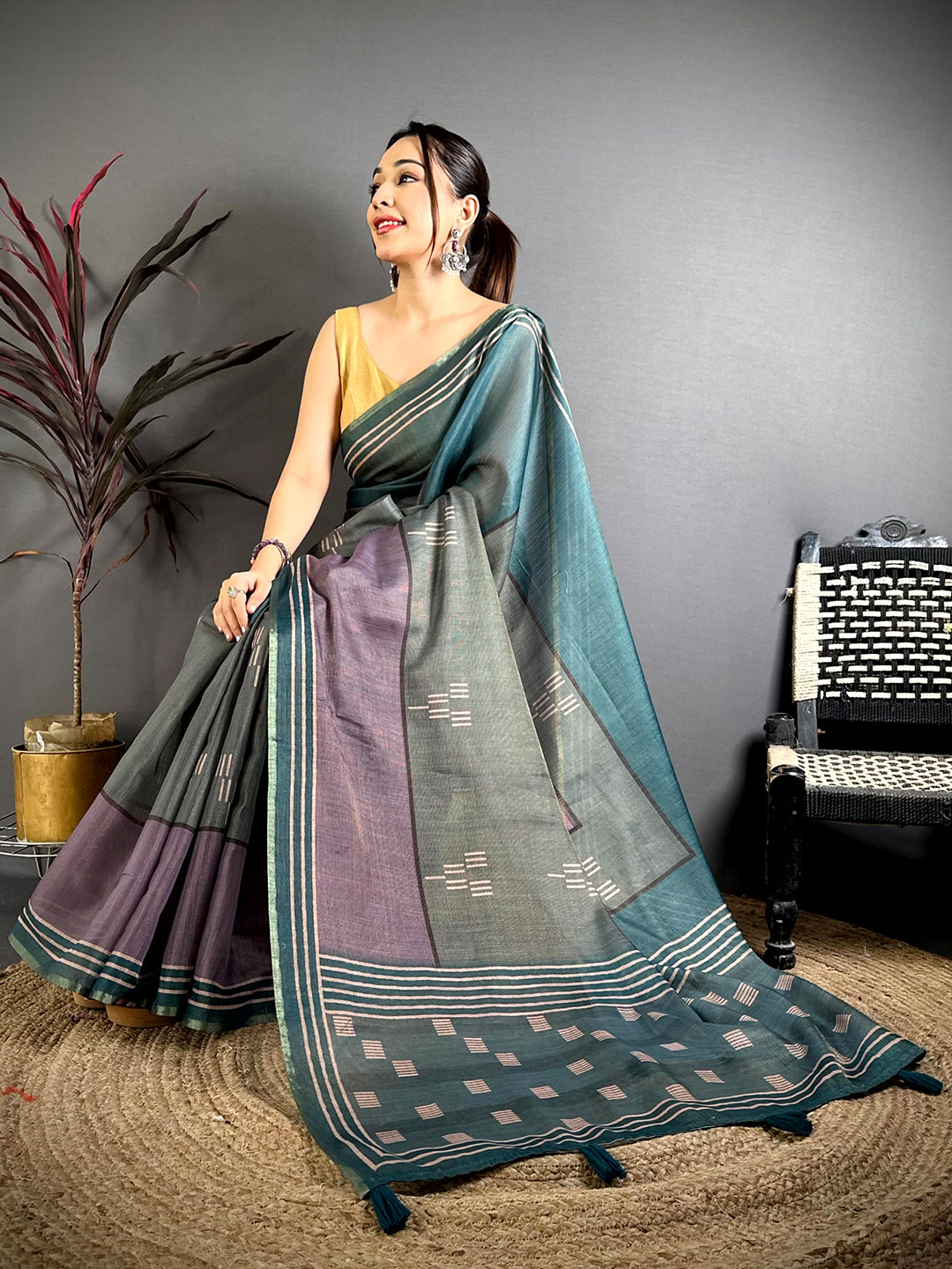 Ethereal Geometric Linen Chanderi Saree
