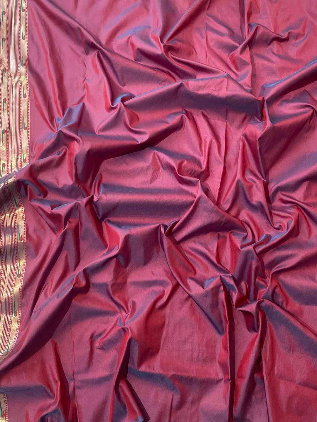 Contrast plain blouse fabric in deep red for Paithani saree