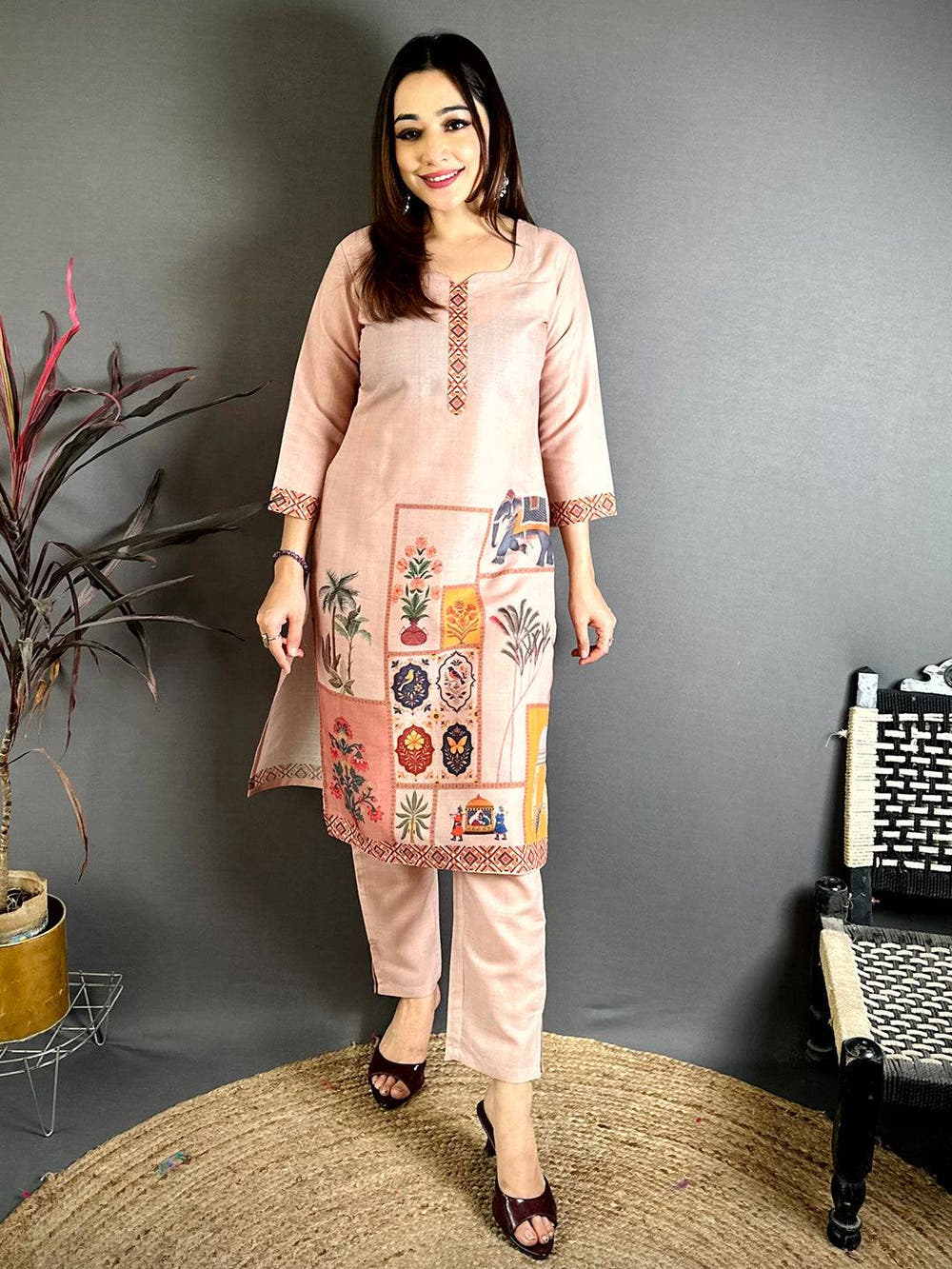 Mughal Butta Square Neck Kurti