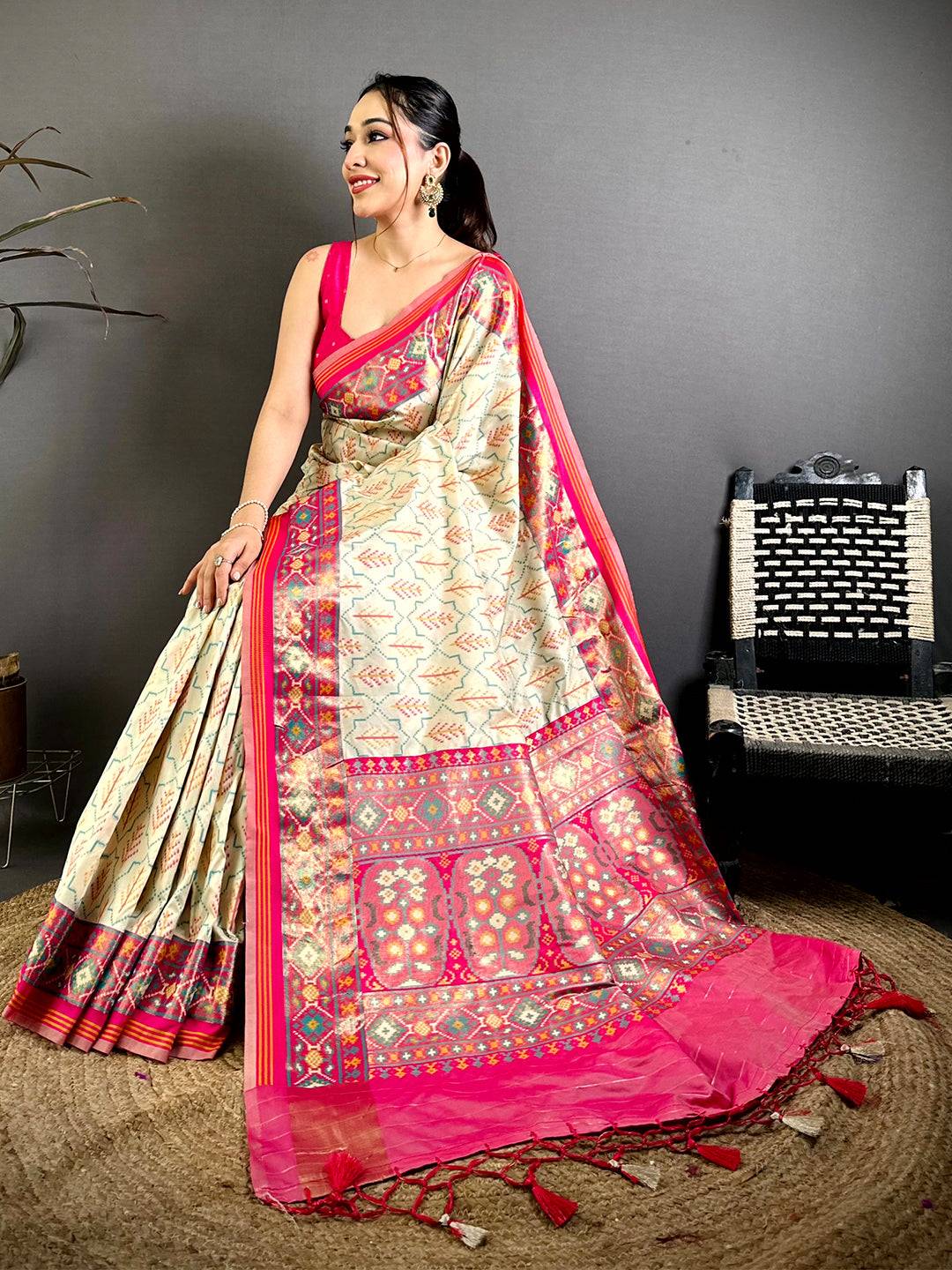 White Soft Silk Ikkat Minakari Patola Saree