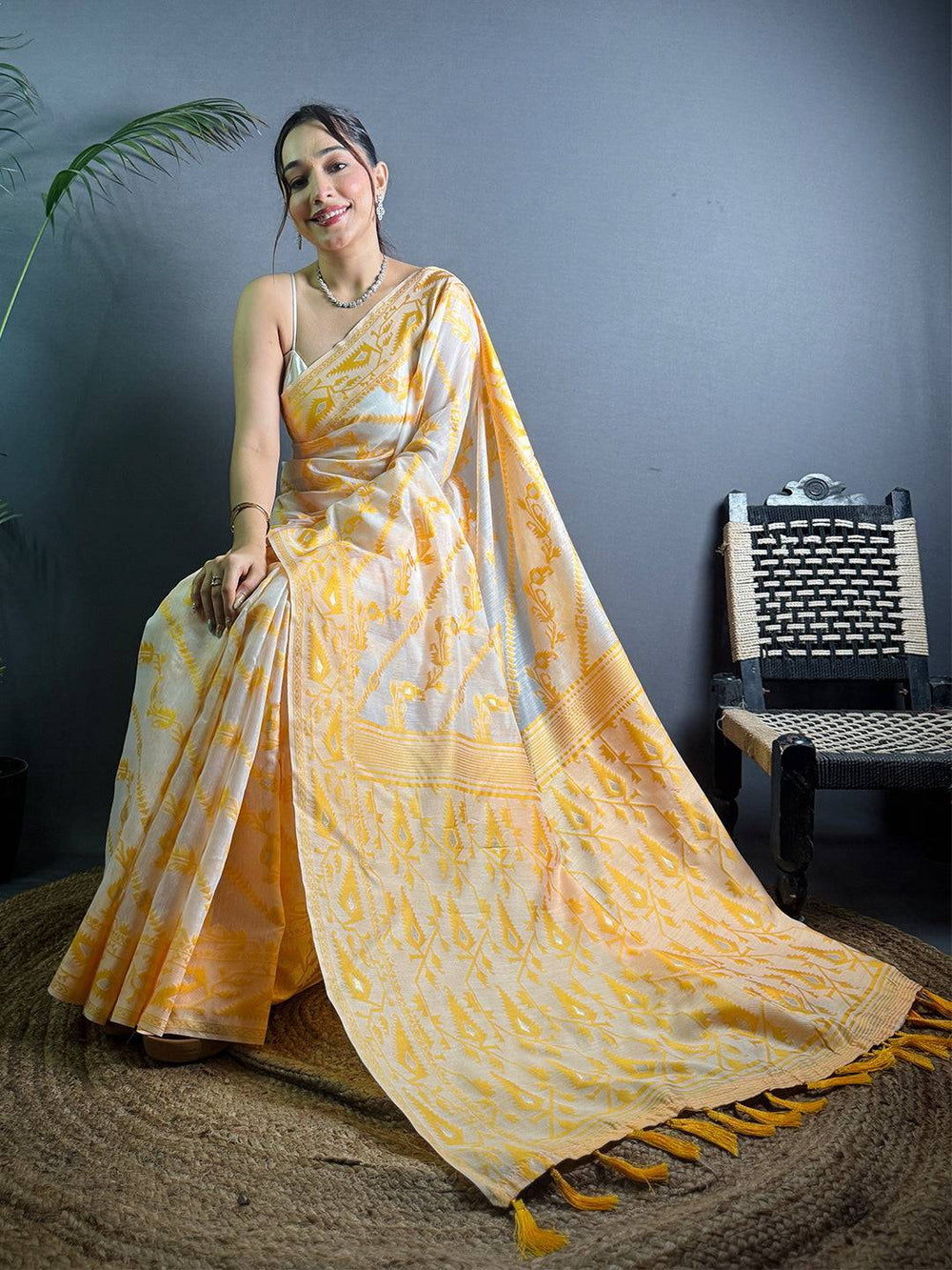 Ethereal Yellow Dhakai Jamdani Silk Saree
