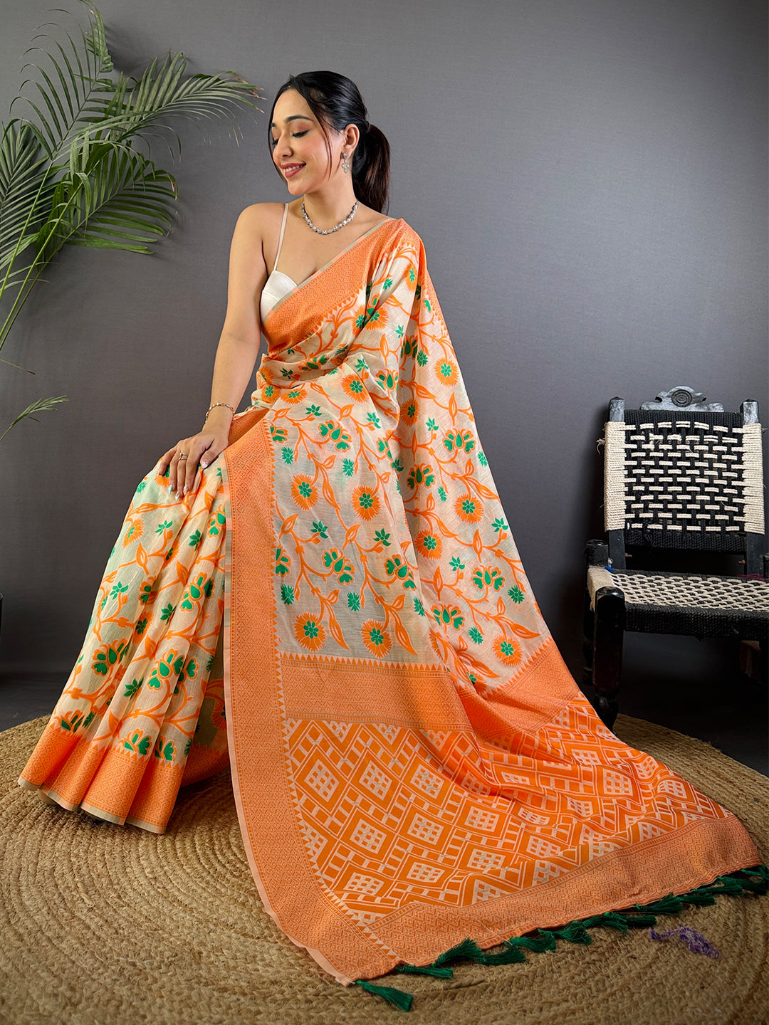 Delicate Charm Jamdani Cotton Silk Saree