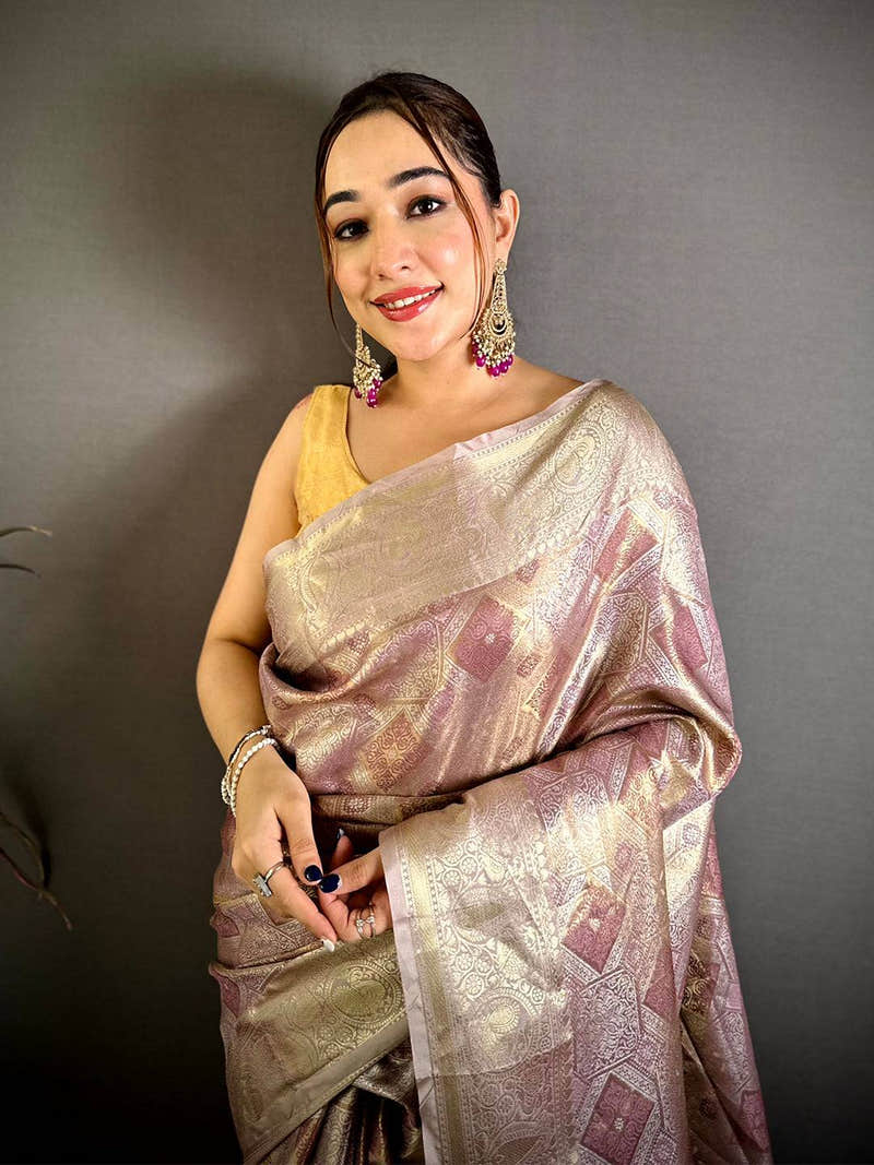Elegant Kanjivaram Zari Pattern Saree